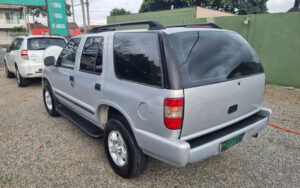 Chevrolet Blazer 6